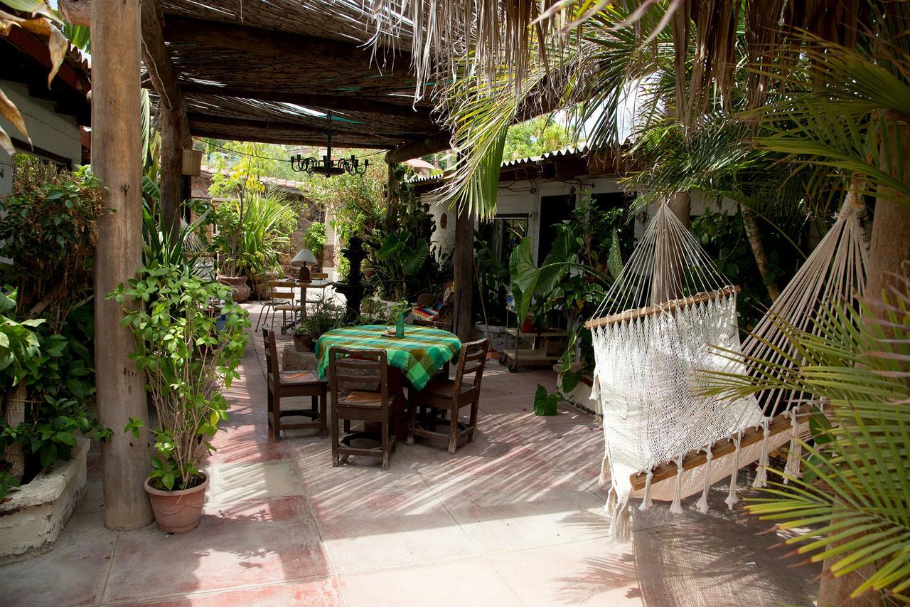 Hotel Historico Las Casitas Mulege Exterior photo