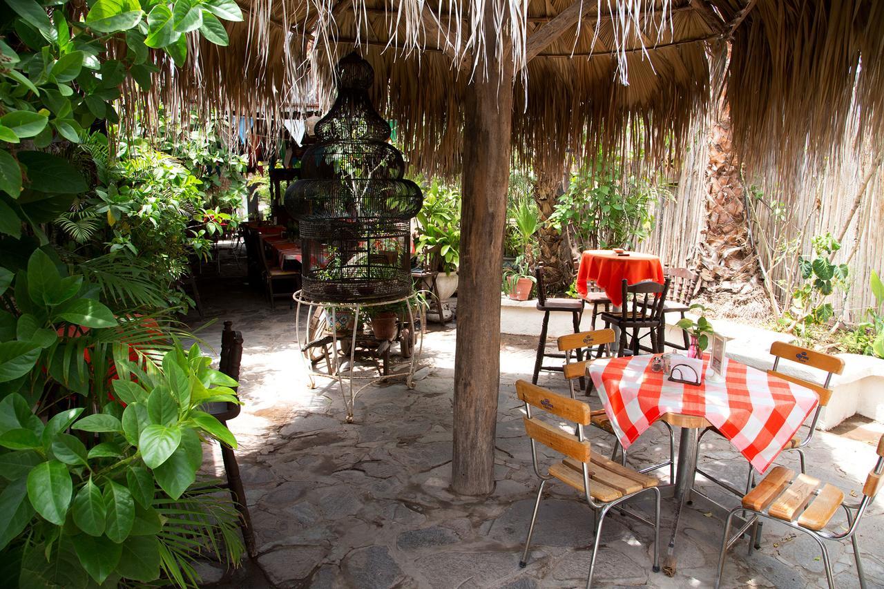 Hotel Historico Las Casitas Mulege Exterior photo